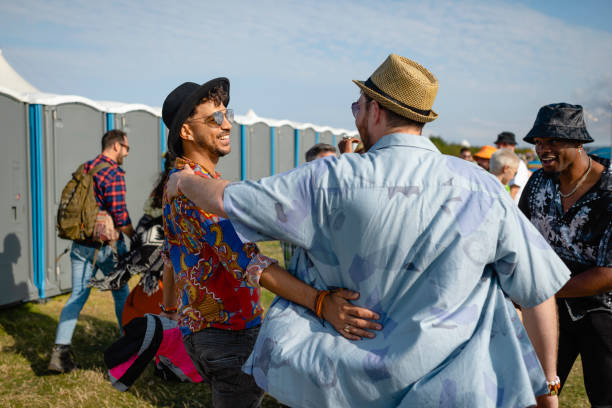 Portable Toilet Options We Offer in Salt Creek Commons, IN
